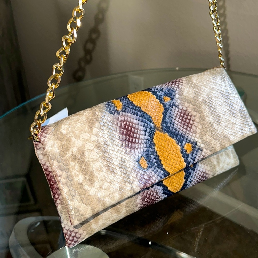 STEVE MADDEN - SNAKE SKIN PRINT CLUTCH CROSSBODY